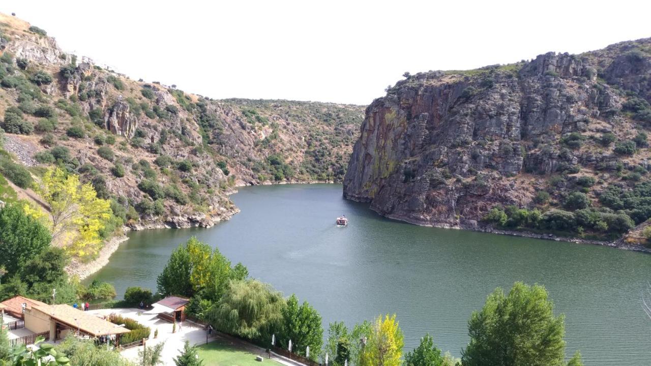 Flor Do Douro - Comercio E Hotelaria, Lda Miranda do Douro Zewnętrze zdjęcie